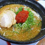 ラーメン はなてん - 2021年5月　熟成ごま味噌麺（辛さおさえ）【800円】おさえでもまあまあ辛かったです(^^;)