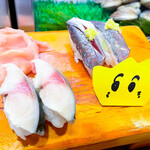 福寿司 - 光物を握ってもらいましたが、シメサバの味付け抜群！イワシの身がブリブリ！最高！！