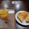 ホリーズカフェ 池田駅前店