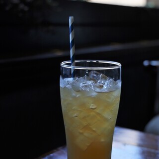 自転車カフェ&バー 汐待亭_1