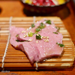 Shintoukyou Yakiniku Yuushin Utage - 