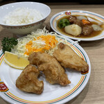 Gyouza No Oushou - 酢豚ミニ330円に鶏の唐揚げミニ330円に小ライス154円。