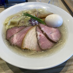 宍道湖しじみ中華蕎麦 琥珀 - 特製中華蕎麦〈塩〉¥1,250＋ワンタン4個¥200＋麺大盛¥150