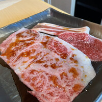 近江うし焼肉 にくTATSU 銀座店 - 