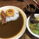 カレーショップマザーハウス - 料理写真: