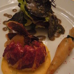 オマール海老と黒トリュフのサラダ仕立て