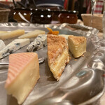 パリのワイン食堂 - 