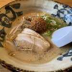 麺屋 八兵衛 - あごだし白湯らぁめん