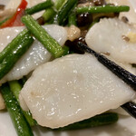 北京飯店 - 紋甲イカの塩味炒めが分厚いわ‼️