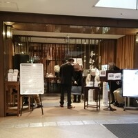 華都飯店 OsakaMetro本町ビル店 - 外観