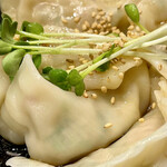 かつぎや - 蓬溪閣とはまた違った日式の旨い水餃子なんです