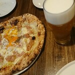 ピッツェリア トラットリア ミニョン - ビスマルクと生ビール(エビス)