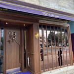 トゥ・ラ・ジョア イズム - 