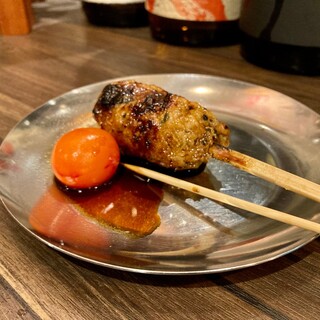 I'll put it on the lever. Satisfy your stomach and soul with the taste unique to a yakitori specialty restaurant!