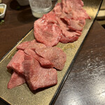 Yakiniku Horumon Tattontei - 