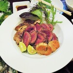 酒肴商店 アジト - 牛赤身ステーキ