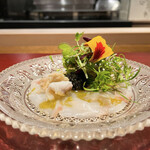 イル アオヤマ - 虎河豚カルパッチョ