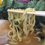 千葉家 - 麺 リフトアップ