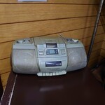 牛すじカレー 小さなカレー家 - 油にまみれたラジカセ