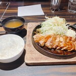 DINING SHU - トンテキ　ライススープソフトドリンク付き