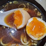 中華そば べんてん - 味玉断面