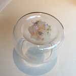レストラン オオツ - 北海道産ボタンエビ　ネギの花