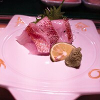 鮨処 銀座福助 サンシャイン60店 - ノドグロの刺身