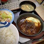 Matsuya - 黒毛和牛と黒豚のハンバーグ定食