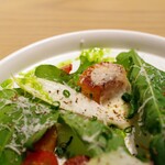 ITAEWON BOWLS & WINE - 