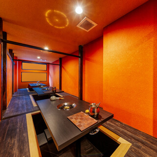 Calm Japanese space for adults [private room with sunken kotatsu] OK for 2 to 50 people