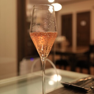 サラマンジェ ド ヨシノ_0