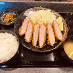 とんかつとカツカレーの店 キセキ食堂 - ヒレ