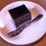 ジョリーパスタ - 濃厚チョコレートケーキ（メイプルソース・ホイップなし）