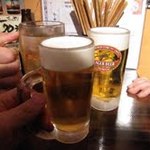 立ち飲み 竜馬 - これがテープル席です。
