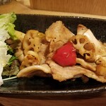 大人居酒屋 じゃいろ - 週替わり定食　豚バラ肉と根菜の照り炒め980円