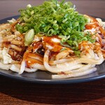 お好み焼き てっぱん酒場 かわせみ - 肉玉うどん