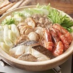 Uogushi Aburien - 海鮮堪能！寄せ鍋