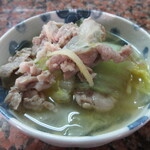 横田酒店 - 豚肉と白菜の煮物