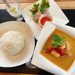 Siri's Thai Kitchen - マッサマンカレー