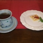 チャイハナ海花 - お茶とマーマレードミント添え