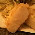 季節料理 よし野 - 帆立天ぷらアップ