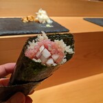 SUSHI TOKYO TEN、 - ネギトロ巻き