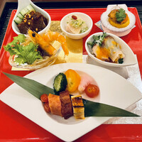 中国料理 カリュウ(ヨコハマ グランド インターコンチネンタル ホテル) - 前菜の盛り合わせ