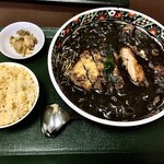 Matsunoki Hanten - とんかつ入り担々麺(黒胡麻)¥950+玉子チャーハン¥50