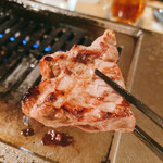 肉の変態集団 疾風ホルモン - 美味いに決まってます！