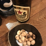 禁煙立呑み しば犬 - 煎りぎんなん