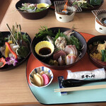 たてやま温泉 千里の風 - 炙り海鮮丼