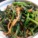 華代韓国家庭料理 - ほうれん草ナムル　作り置きではなく、注文が入ってから作ってくれるので、とっても美味しい！！
