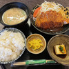 Kyou Horumon Hana Himitsukichi - トンカツ定食¥750