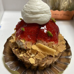 GRUN - 苺のタルト